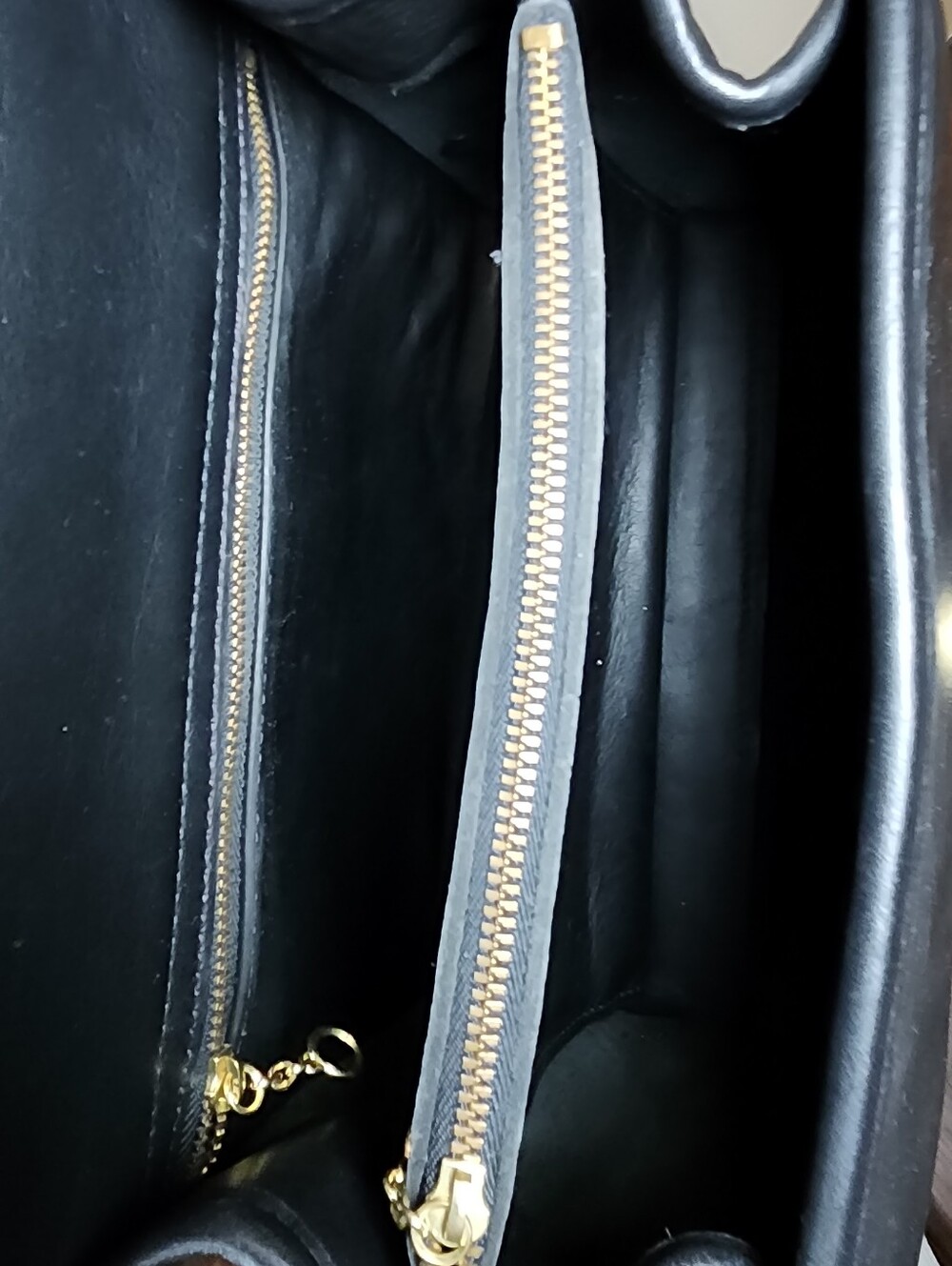 Vintage Coach Black Leather Manor Bag #9977 - Picture 12 of 15